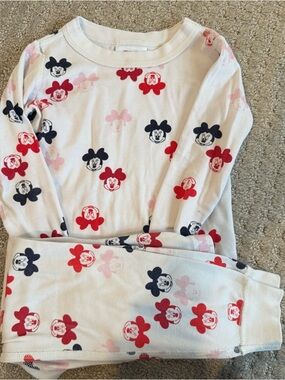 Hanna Kids White Minnie Mouse-Style Two-Piece Pajama Set - Red, Navy & Pink